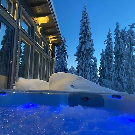 Vila Panoramic Fell View With Hot Tub & Sauna - Pikku-syoetteen Helmi