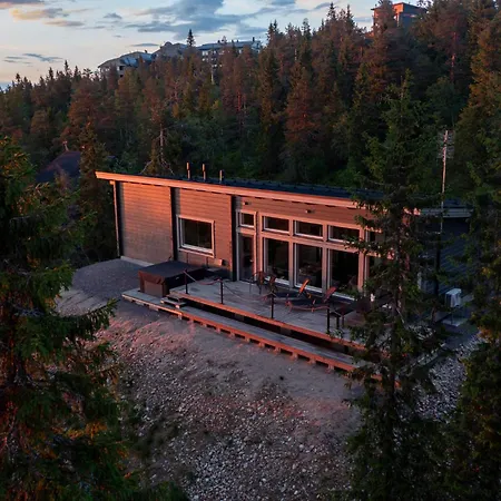 Panoramic Fell View With Hot Tub & Sauna - Pikku-syoetteen Helmi Vila *
